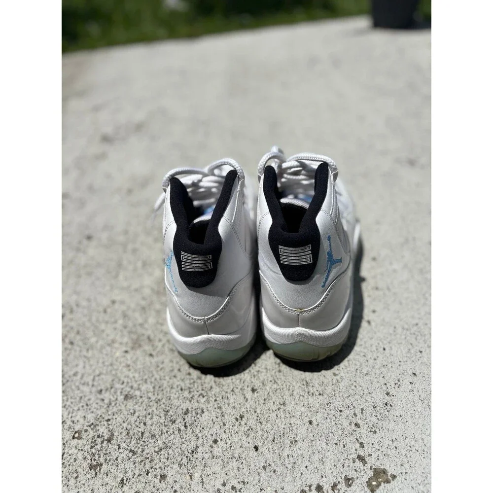 Air Jordan 11 Retro WhiteAir Jordan 11 Retro White Columbia Blue Men's Size 9